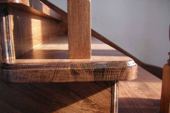 Как правильно подобрать доску для ступеней лестницы?